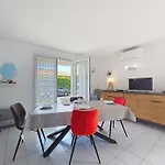 Apartman Les Jardins De L'eden By Interhome